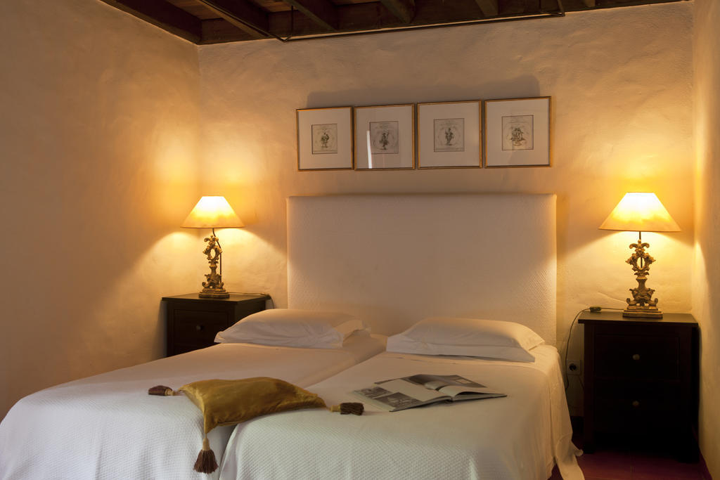 Convento Sao Saturnino Hotel Colares Room photo